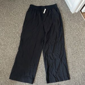 Madewell the Carley Wide Leg Pants in Softdrape. Size Large.